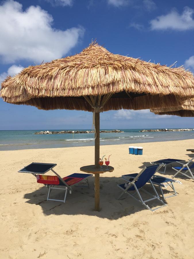 Hotel Valente 奥托纳 外观 照片