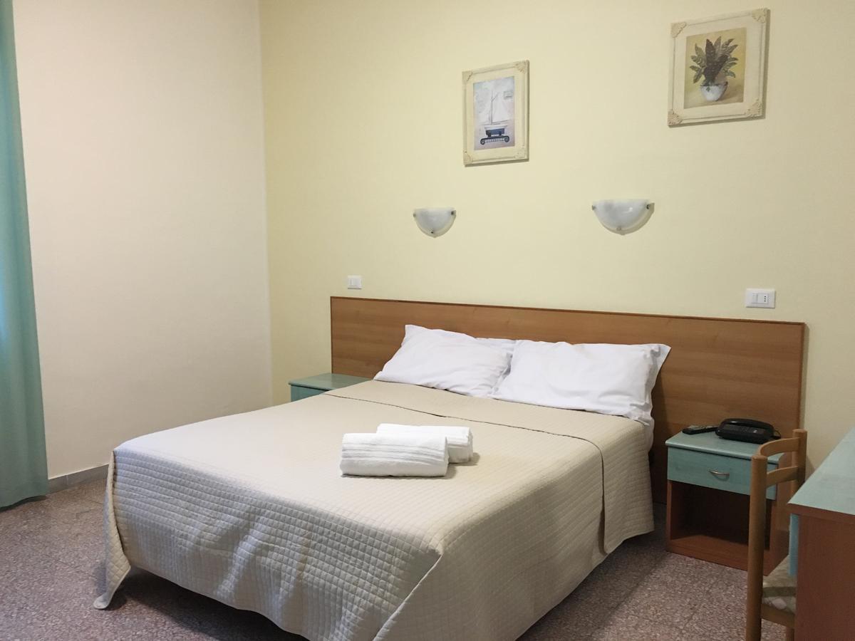 Hotel Valente 奥托纳 外观 照片
