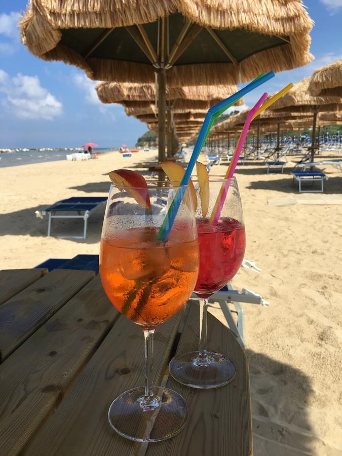 Hotel Valente 奥托纳 外观 照片