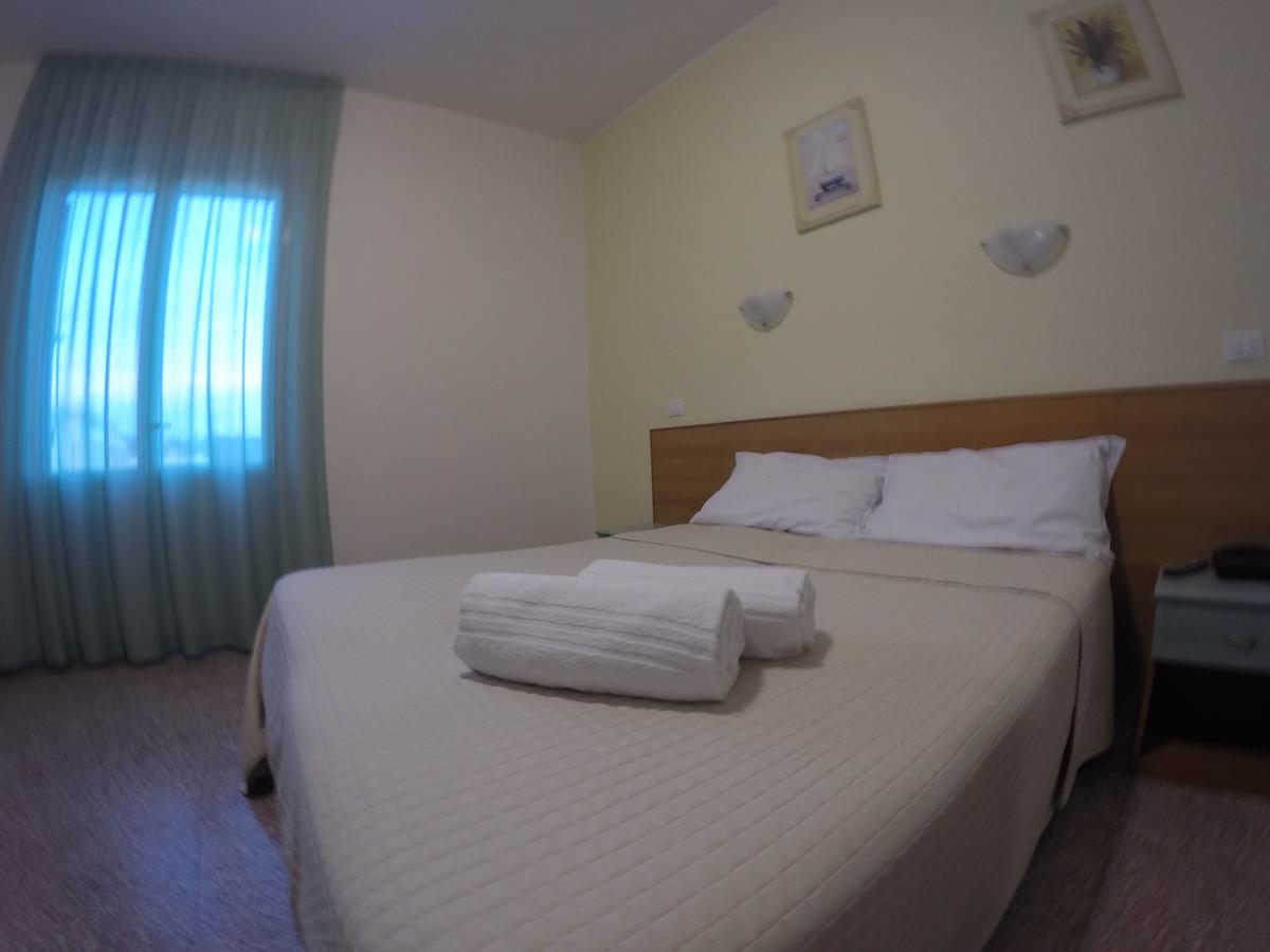 Hotel Valente 奥托纳 外观 照片