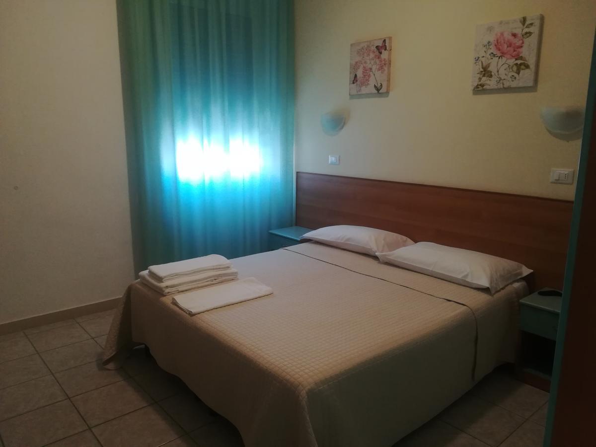 Hotel Valente 奥托纳 外观 照片